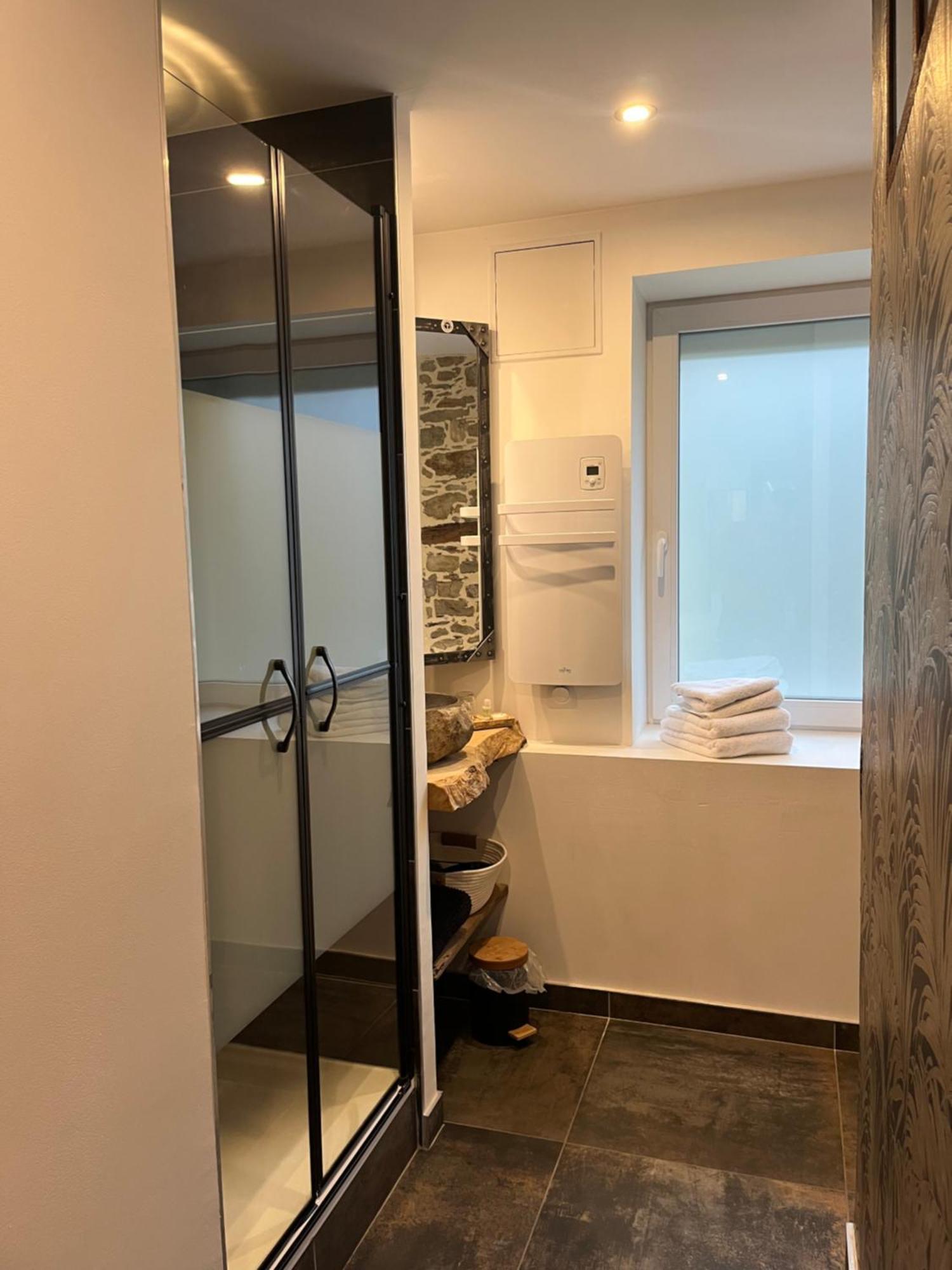 La Voute Du Pilat & Options Spa, Massage Saint-Chamond Eksteriør billede